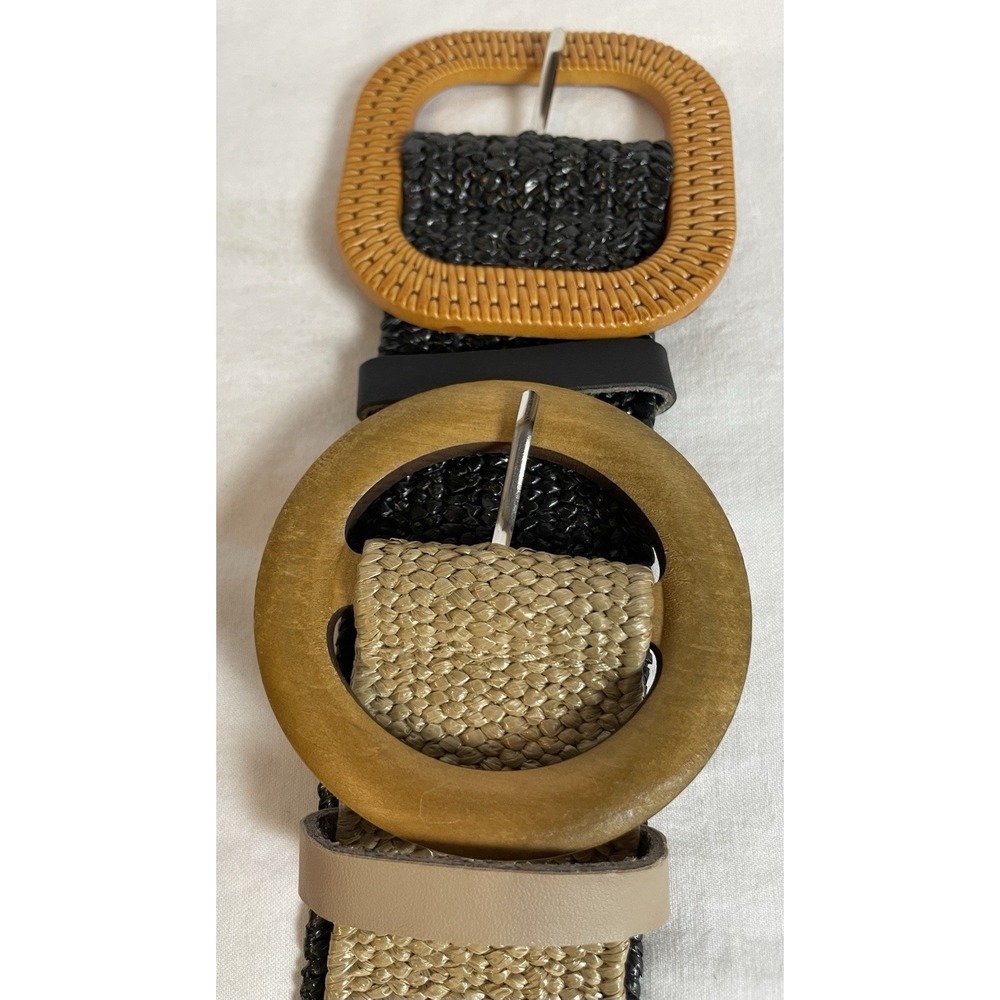 Lot Of 2 Woven Stretch Wide Belt Women's M/32 Black Beige Wooden Buckle Boho - Picture 3 of 7